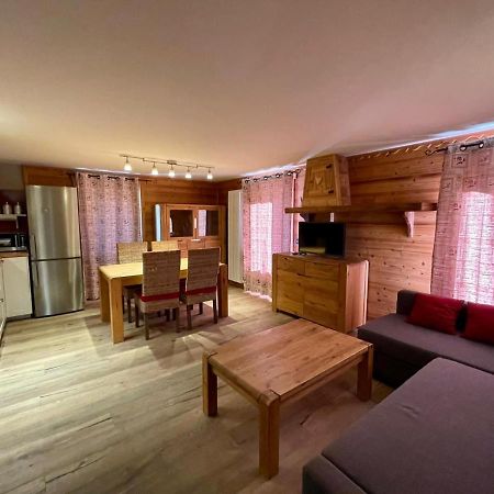La Terrazza Apartment กอนเญ ภายนอก รูปภาพ